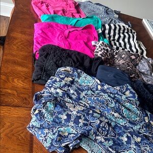 Designer Women's Clothing Bundle 9 piece including guess, Abercrombie, hollister